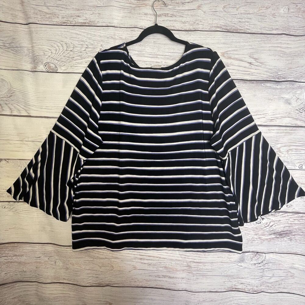 Chico's Travelers Top SZ 4 (20)Black White Striped Slinky Knit Flare Sleeve Boho - Picture 2 of 15